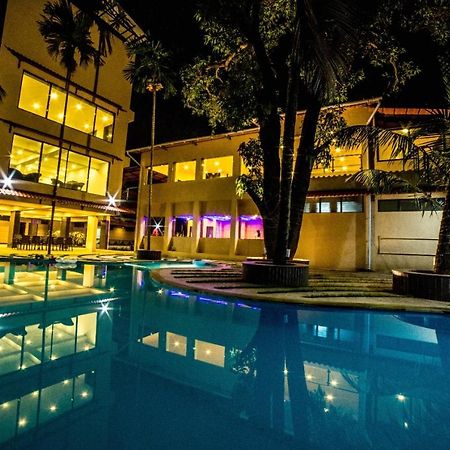 Amansaraa Bhide Retreat Kihim Exterior foto